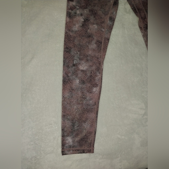 Colorfulkoala leggings Size Large - Picture 4 of 7